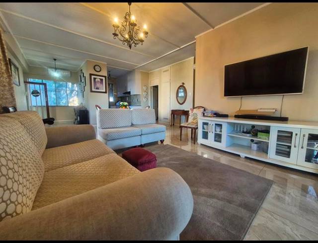 2 BEDROOM APARTMENT FOR SALE IN MUSGRAVE